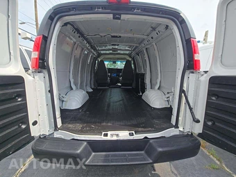 2021 Chevrolet Express 3500 Cargo Van 1WT 135.2" WB - miniatura 13