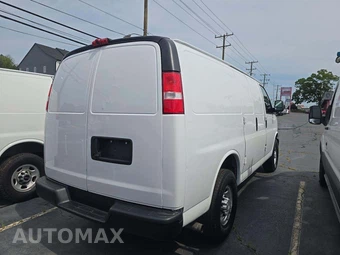 2021 Chevrolet Express 3500 Cargo Van 1WT 135.2" WB - miniatura 3