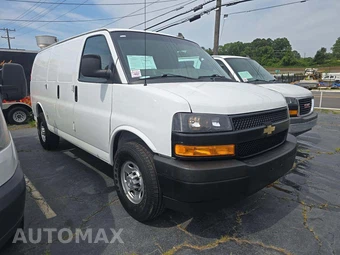 2021 Chevrolet Express 3500 Cargo Van 1WT 135.2" WB - miniatura 4