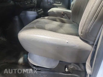 2021 Chevrolet Express 3500 Cutaway 1WT - miniatura 32