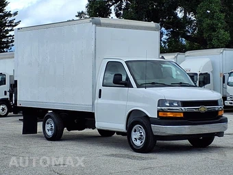 2021 Chevrolet Express 3500 Cutaway 1WT - car from the USA, Manheim Buy-Now listing at AUTOMAX