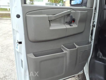 2021 Chevrolet Express 3500 Cutaway 1WT - miniatura 14