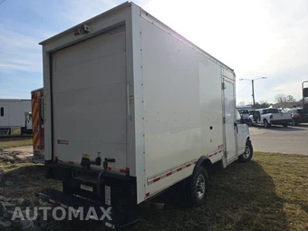 2021 Chevrolet Express 3500 Cutaway 1WT - miniatura 4