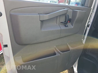 2021 Chevrolet Express 3500 Cutaway 1WT - miniatura 9