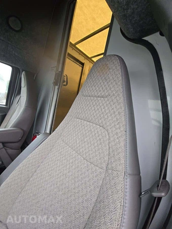 2021 Chevrolet Express 3500 Cutaway 1WT DRW - miniatura 18