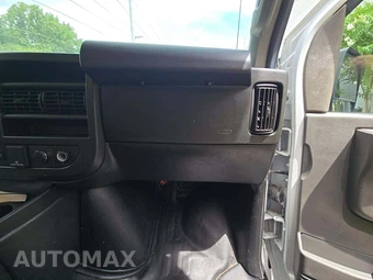 2021 Chevrolet Express 3500 Cutaway 1WT DRW - miniatura 16