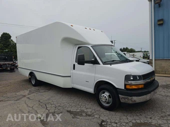 2021 Chevrolet Express 3500 Cutaway 1WT DRW - miniatura 4