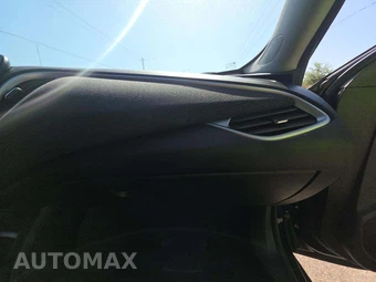2021 Chevrolet Malibu LS 1FL – miniatura 16