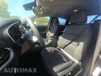 2021 Chevrolet Malibu LS 1FL – miniatura 3