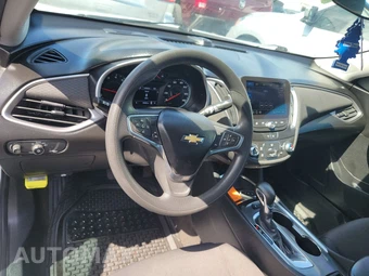 2021 Chevrolet Malibu LS 1FL – miniatura 11