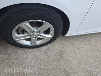 2021 Chevrolet Malibu LS 1FL – miniatura 25
