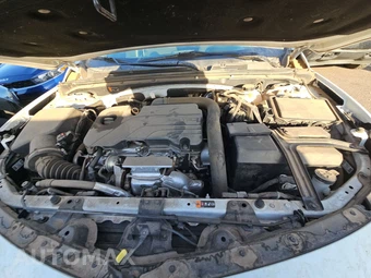 2021 Chevrolet Malibu LS 1FL – miniatura 15