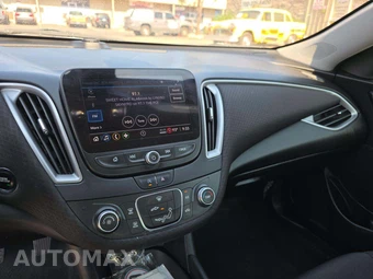 2021 Chevrolet Malibu LS 1FL – miniatura 10