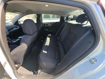 2021 Chevrolet Malibu LS 1FL – miniatura 13