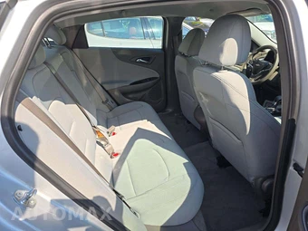 2021 Chevrolet Malibu LS 1FL - miniatura 16