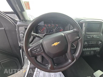 2021 Chevrolet Silverado 1500 Custom Crew Cab Short Bed 1CX - miniatura 10