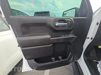 2021 Chevrolet Silverado 1500 Custom Crew Cab Short Bed 1CX - miniatura 9