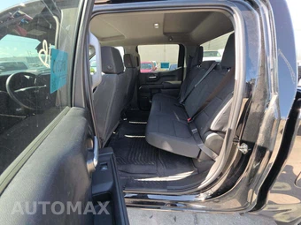 2021 Chevrolet Silverado 1500 Custom Crew Cab Short Bed 1CX - miniatura 13