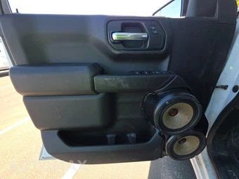2021 Chevrolet Silverado 1500 Custom Crew Cab Short Bed 1CX - miniatura 9