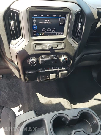 2021 Chevrolet Silverado 1500 Custom Crew Cab Short Bed 1CX - miniatura 11