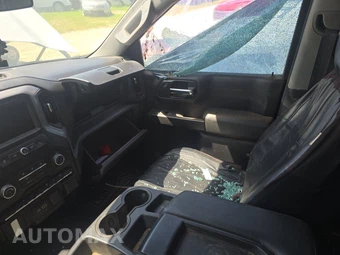 2021 Chevrolet Silverado 1500 Custom Crew Cab Short Bed 1CX - miniatura 11