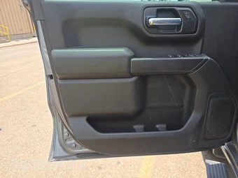 2021 Chevrolet Silverado 1500 Custom Crew Cab Short Bed 1CX - miniatura 9