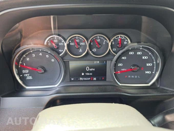 2021 Chevrolet Silverado 1500 Custom Crew Cab Short Bed 1CX - miniatura 9