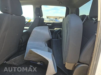 2021 Chevrolet Silverado 1500 Custom Crew Cab Short Bed 1CX - miniatura 13