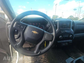 2021 Chevrolet Silverado 1500 Custom Crew Cab Short Bed 1CX - miniatura 10