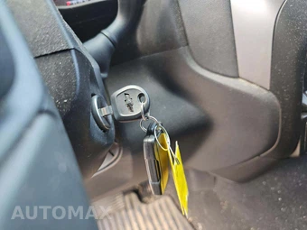 2021 Chevrolet Silverado 1500 Custom Crew Cab Short Bed 1CX - miniatura 8