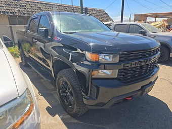 2021 Chevrolet Silverado 1500 Custom Trail Boss Crew Cab Short Bed 2CX - miniatura 3