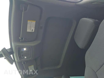 2021 Chevrolet Silverado 1500 Custom Trail Boss Crew Cab Short Bed 2CX - miniatura 11
