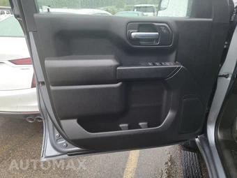 2021 Chevrolet Silverado 1500 Custom Trail Boss Crew Cab Short Bed 2CX - miniatura 9
