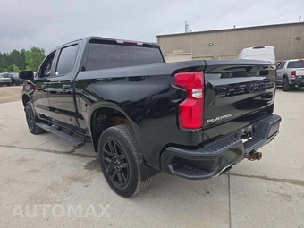 2021 Chevrolet Silverado 1500 Custom Trail Boss Crew Cab Short Bed 2CX - miniatura 2