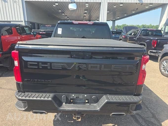 2021 Chevrolet Silverado 1500 Custom Trail Boss Crew Cab Short Bed 2CX - miniatura 5