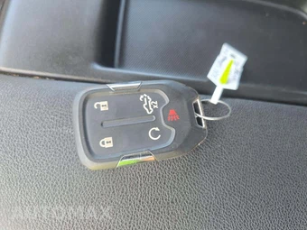 2021 Chevrolet Silverado 1500 LT Crew Cab Medium Bed – miniatura 5