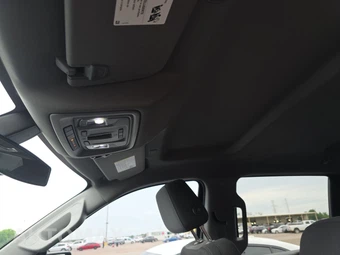 2021 Chevrolet Silverado 1500 LT Crew Cab Short Bed 1LT - miniatura 18