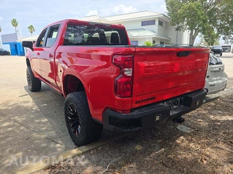 2021 Chevrolet Silverado 1500 LT Crew Cab Short Bed 1LT - miniatura 2