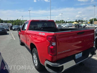 2021 Chevrolet Silverado 1500 LT Extended Cab Medium Bed – miniatura 2