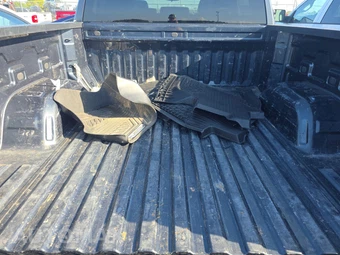 2021 Chevrolet Silverado 1500 LT Trail Boss Crew Cab Short Bed 2LT - miniatura 16