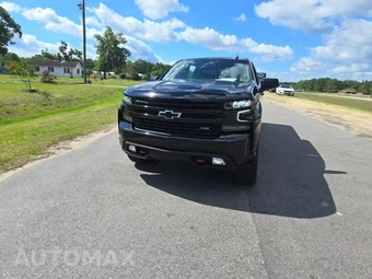 2021 Chevrolet Silverado 1500 LT Trail Boss Crew Cab Short Bed 2LT