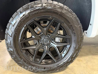 2021 Chevrolet Silverado 1500 LT Trail Boss Crew Cab Short Bed 2LT - miniatura 12