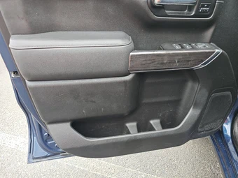 2021 Chevrolet Silverado 1500 LTZ Crew Cab Short Bed 1LZ - miniatura 9