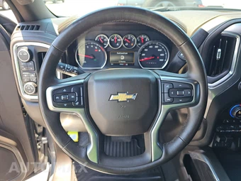 2021 Chevrolet Silverado 1500 LTZ Crew Cab Short Bed 1LZ - miniatura 10