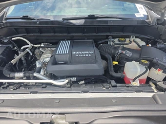 2021 Chevrolet Silverado 1500 LTZ Crew Cab Short Bed 1LZ - miniatura 16