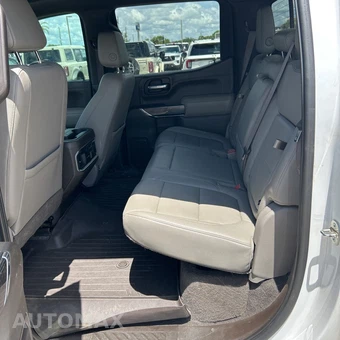 2021 Chevrolet Silverado 1500 LTZ Crew Cab Short Bed 1LZ - miniatura 11
