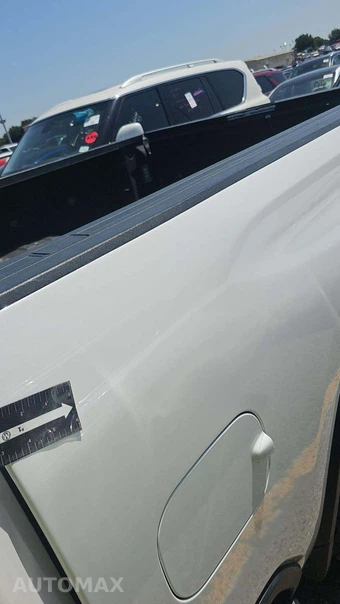 2021 Chevrolet Silverado 2500HD High Country Crew Cab Medium Bed 3LZ - miniatura 27