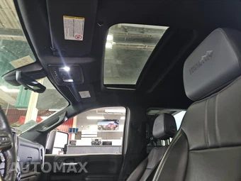 2021 Chevrolet Silverado 2500HD High Country Crew Cab Medium Bed 3LZ - miniatura 18