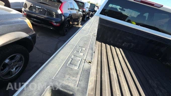 2021 Chevrolet Silverado 2500HD LT Crew Cab Medium Bed - miniatura 25