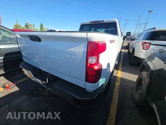 2021 Chevrolet Silverado 2500HD LT Crew Cab Medium Bed - miniatura 4